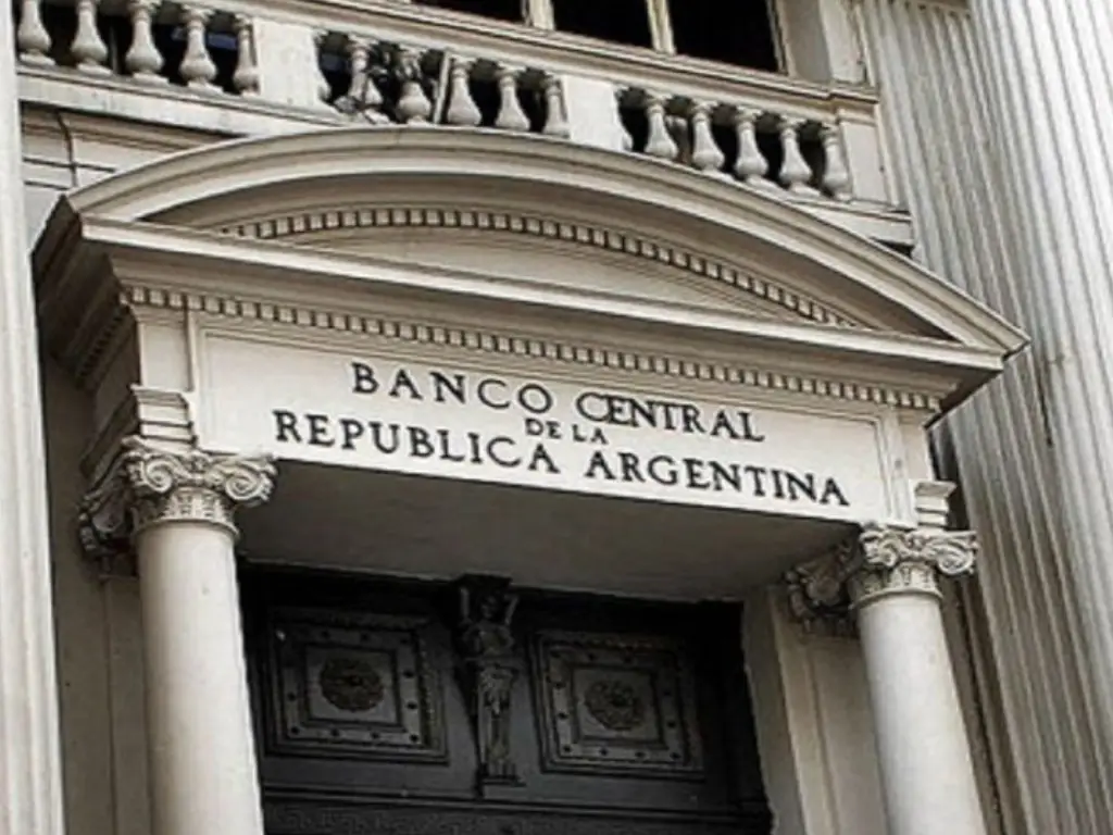 Banco Central Argentino Reduz Taxa de Juros em 10 Pontos Percentuais