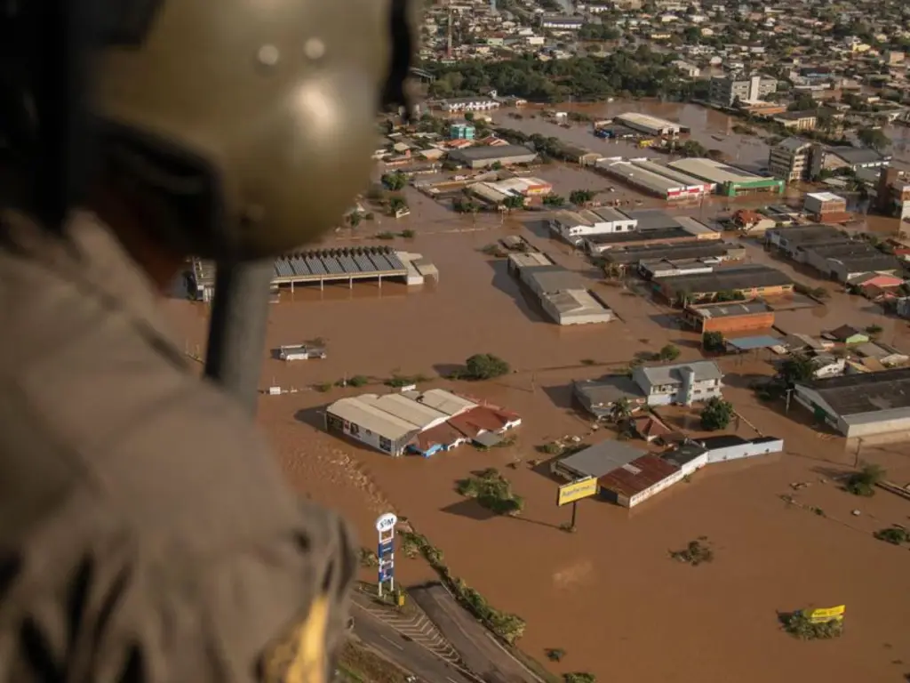 Início de Maio Mais Chuvoso em 63 Anos Aumenta Risco de Mais Inundações em Porto Alegre, RS